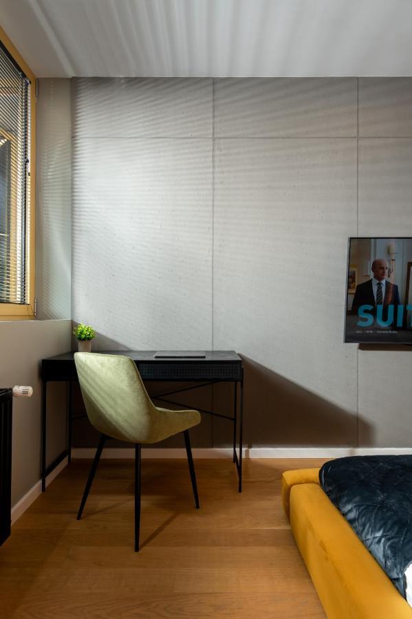 Brooklyn Studio - Aviatiei Park - Netflix - Parking Bukarest Exteriör bild