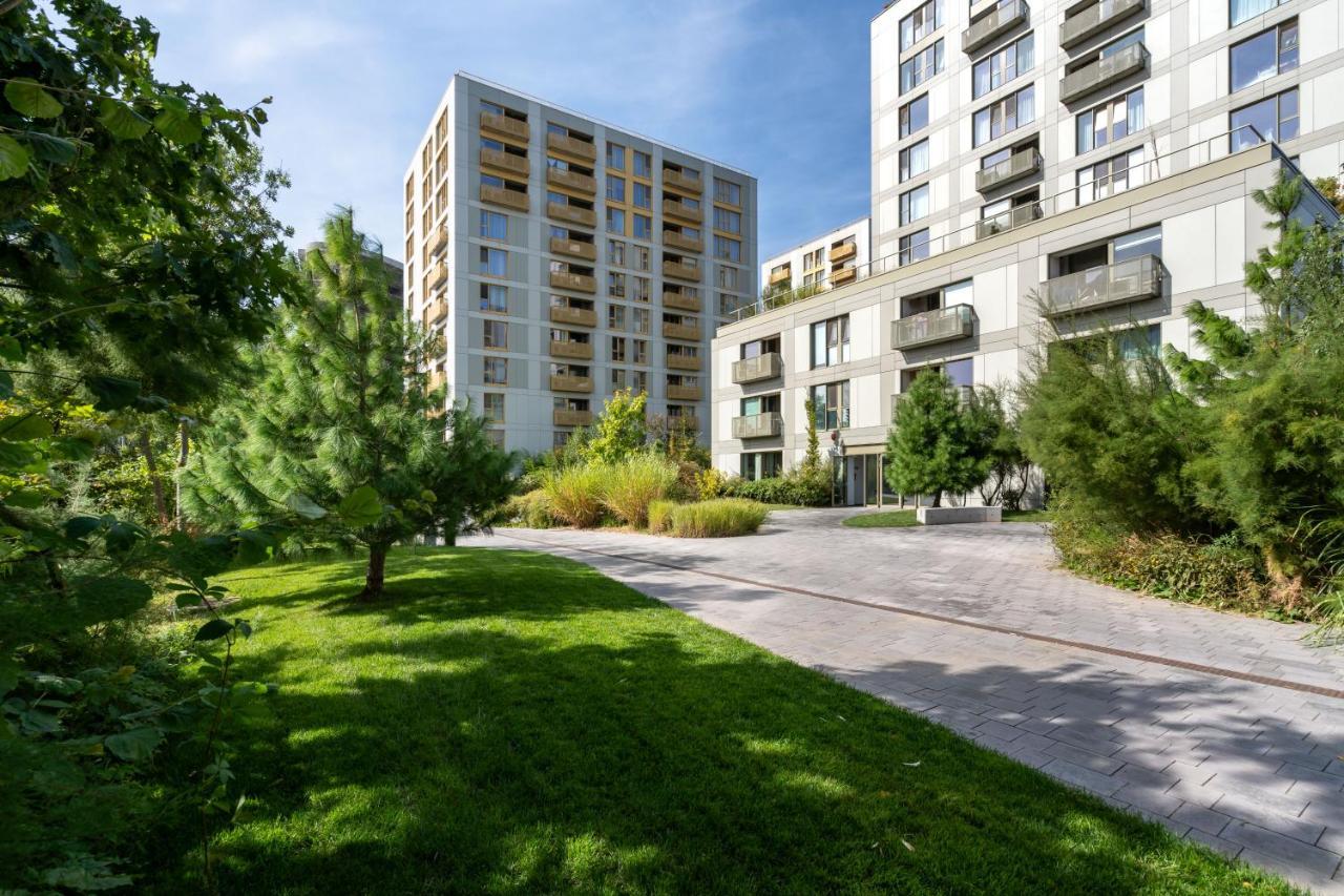 Brooklyn Studio - Aviatiei Park - Netflix - Parking Bukarest Exteriör bild